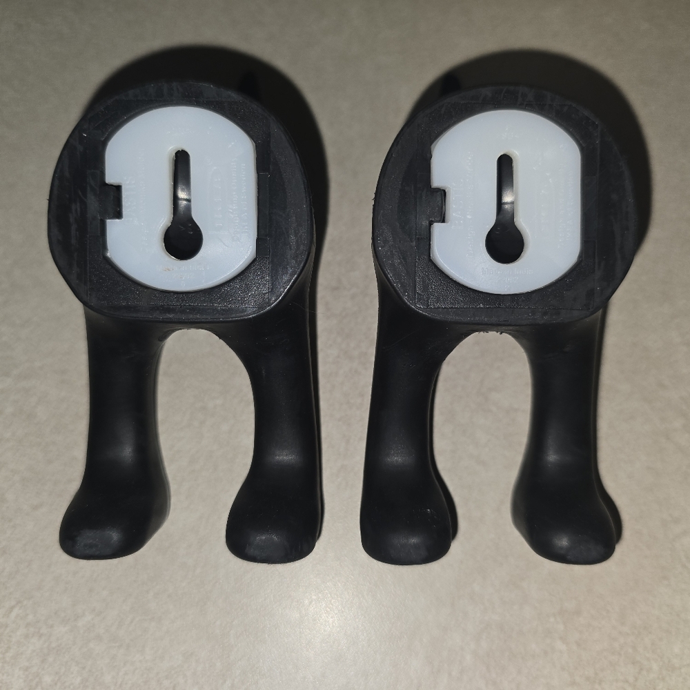Cute Black Silicone Dog Tail Towel Holders - Set of 2 - Picture 3 of 5